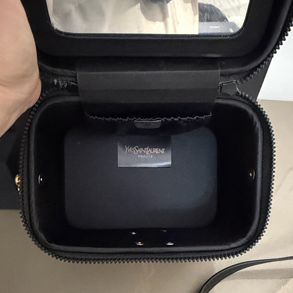 Yves Saint Laurent Quilted Black and Gold Toiletry Bag GWP - Picture 3 of 4